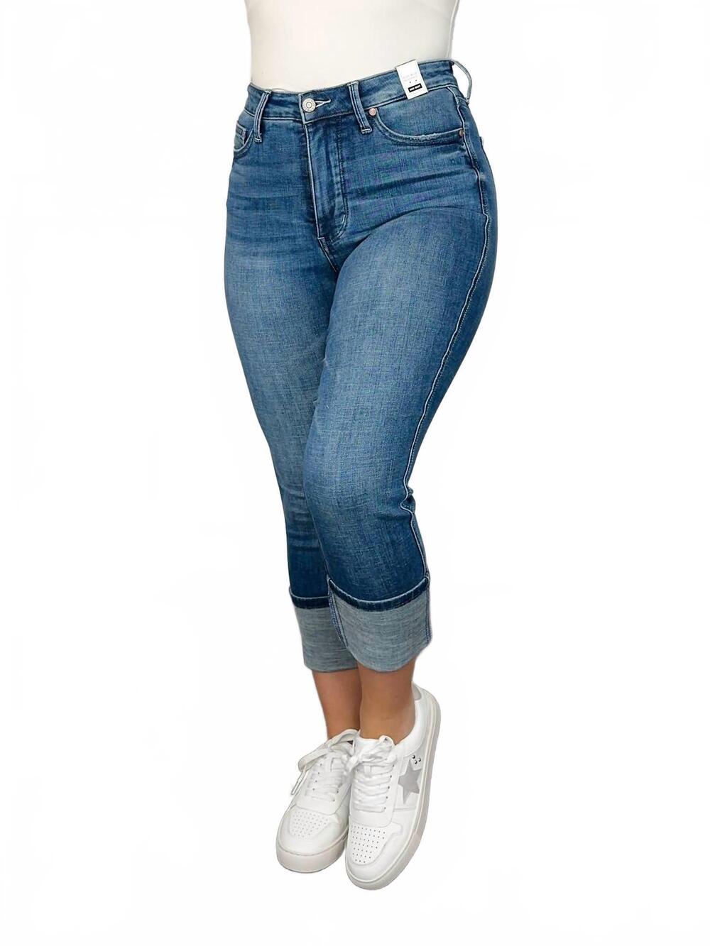 NEW JUDY BLUE rylee "butt lifting" tummy control high-rise capris jean in medium